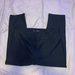 Under armor cropped leggings